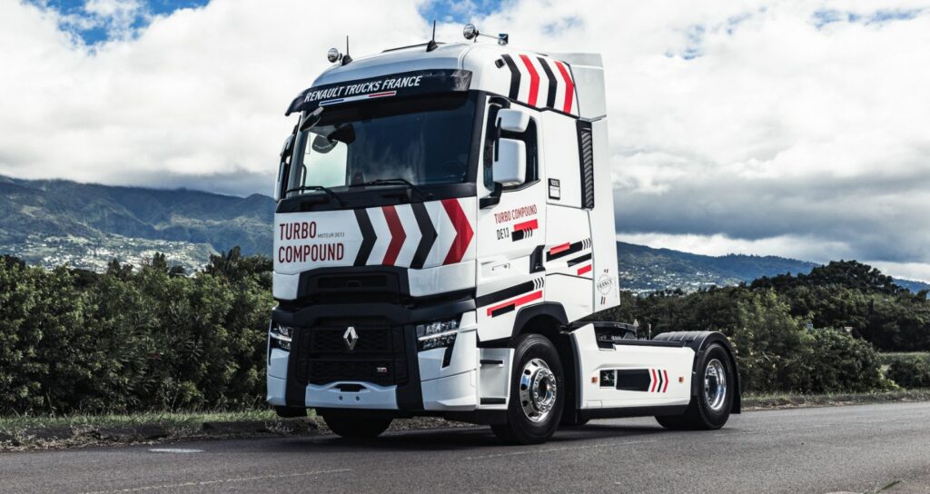 Nouveau moteur DE13 Turbo Compound - Renault Trucks